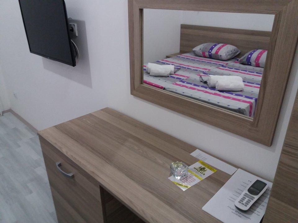 Atina Lux Hostel Leskovac  Kültér fotó